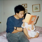 0210-Reading_time_with_Aurea_12